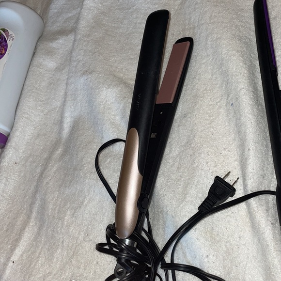 Straightner - Picture 3 of 3